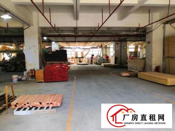 
		出租坪山新区坑梓新出原房东厂房平有红本带消防喷淋
	