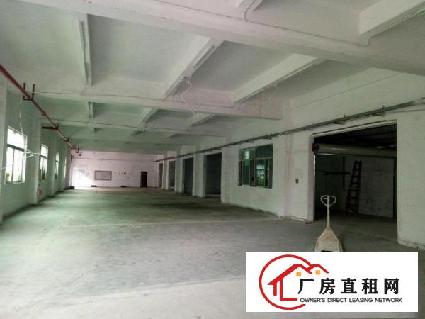 
		坪山区坑梓工业区新出一楼920平实际面积出租
	