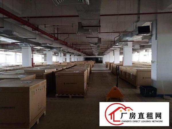 
		多彩厂区出租/高速路口
	