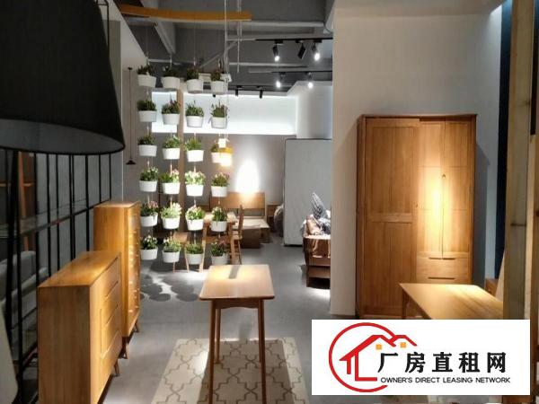 
		坪山大工业区新出四楼带豪华装修车间办公室1700平出租形象佳
	