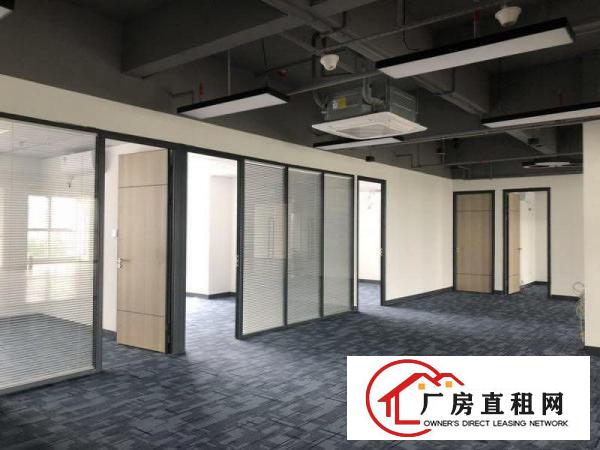 
		坑梓原房东全新写字楼整层1753平130平起租免租期6个月
	