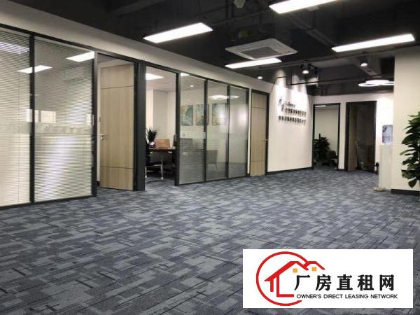 
		坑梓原房东全新写字楼整层1753平130平起租免租期6个月
	