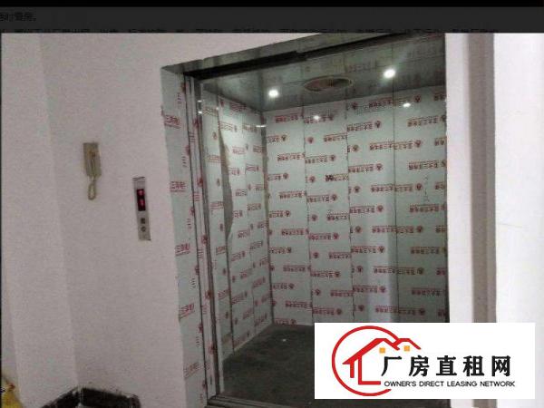 
		坪山坪环村新出标准厂楼上500平，带装修电梯，公摊小，原房东
	