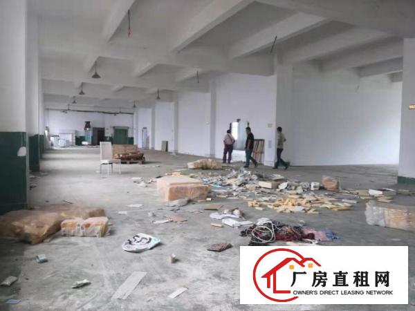 
		坪山新出二楼1200平方标准厂房16元平米出租有红本带地坪
	