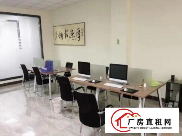 
		坪山坑梓秀新精装办公室出租，面积，户型多可挑选，
	