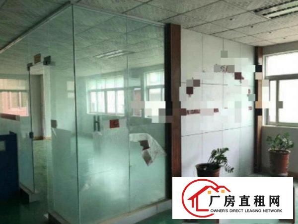 
		惠阳新墟原房东一楼300平，二楼600平，三楼330平可分租
	