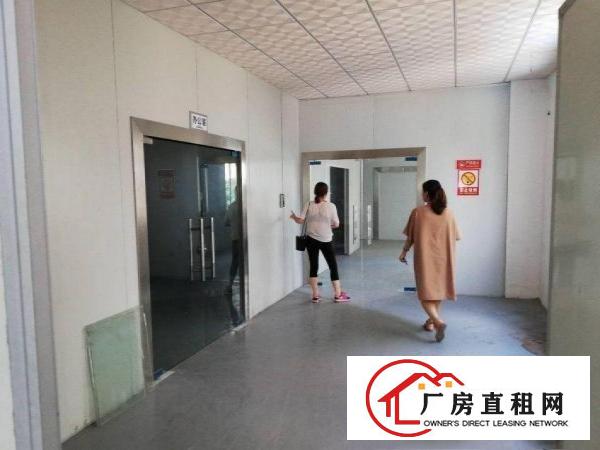
		惠阳新墟三楼1500平米工业园厂房出租有装修
	