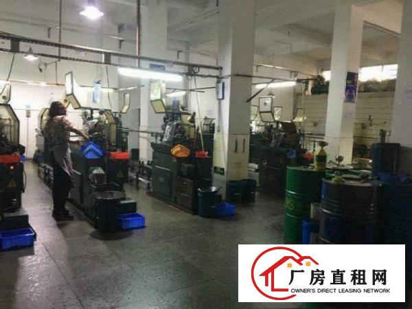 
		出租惠阳新墟一楼厂房600平方水电齐全现成办公
	
