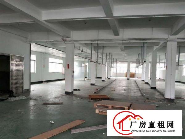 
		惠阳新墟标准厂房3楼1100平装修好厂房可分租
	