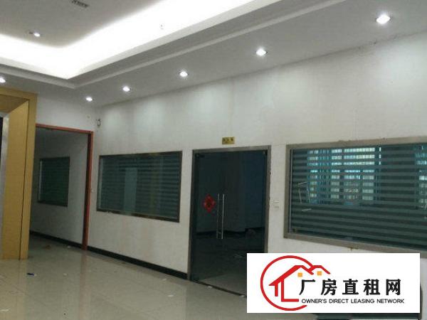 
		出租惠阳新墟九成新三层独院厂房3600平方
	