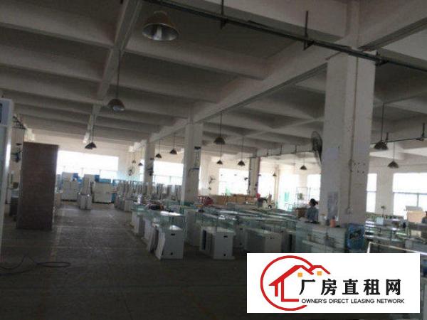 
		出租惠阳新墟九成新三层独院厂房3600平方
	