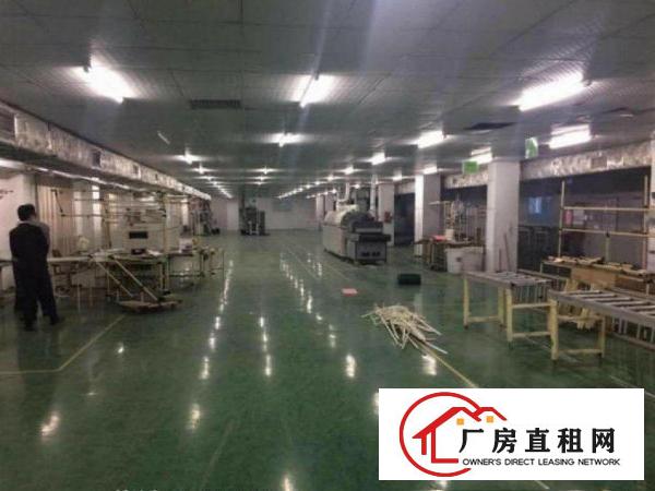 
		出租惠阳新墟三楼标准厂房1260平可分租
	