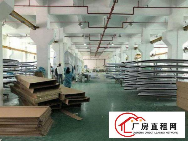 
		原房东一楼无公摊960平可分租
	