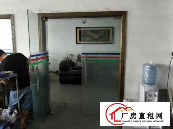 
		出租惠阳新墟一楼1100平米，带装修厂房
	