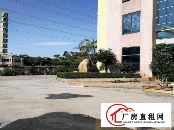 
		出租惠阳镇隆厂房二楼1300平米带办公
	