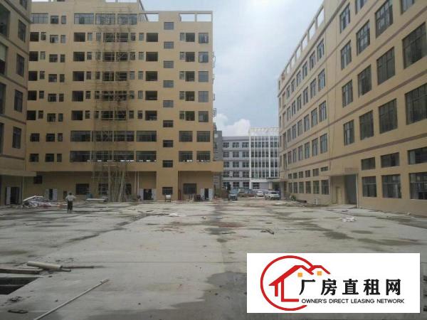 
		镇隆高速路口边，全新红本厂房出租
	