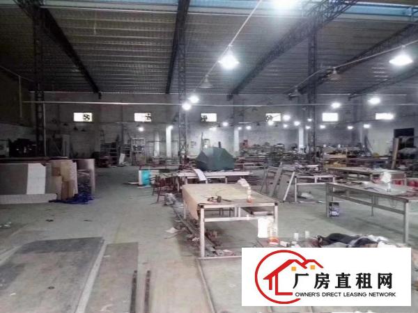 
		现成五金烤漆厂房出租
	
