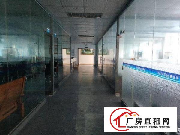 
		惠州仲恺区原房东一楼标准厂房出租带豪华装修
	