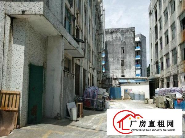 
		惠阳淡水惠阳一中附近新出带红本标准厂房一楼550平
	