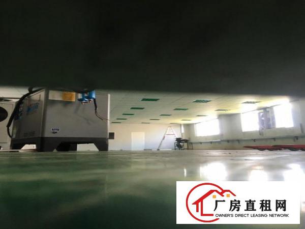 
		白石新出楼上650平米带地坪漆办公室招租
	