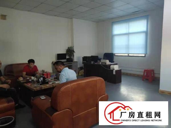 
		450平无公摊带现成装修惠阳秋长秋宝路边上三相电2吨电梯
	