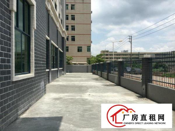 
		马安新建重工业独院9200平方厂房招租(可分租)
	