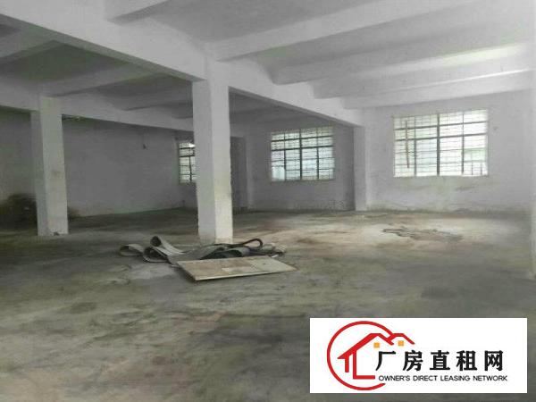 
		水口东江工业区二楼420平米厂房出租有电梯
	