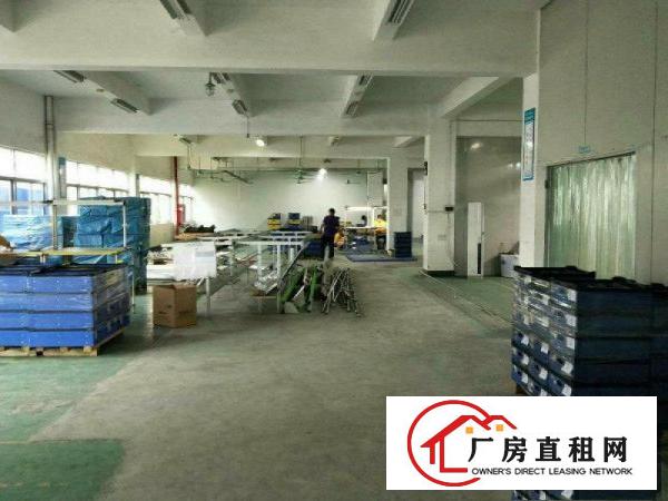 
		惠州惠南科技园5000平米两层厂房14元出租
	
