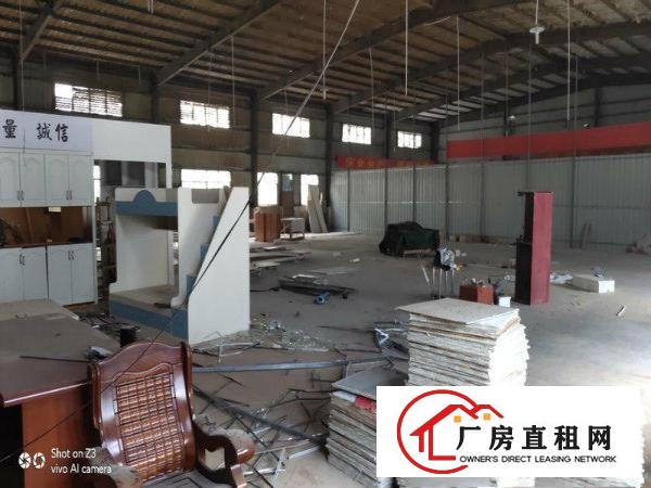 
		河南岸荣盛市场旁独院钢构600平原房东出租
	