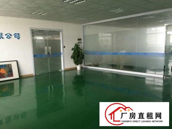 
		仲恺潼湖标准一楼厂房出租800平方，可进大车，可办环评过消防
	
