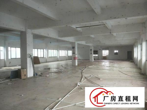 
		潼侨标准工业园区厂房900至1900平米出租（可分
	