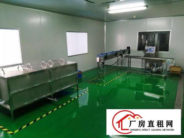 
		三栋原房东厂房5600平方出租，原做食品厂有无尘车间
	