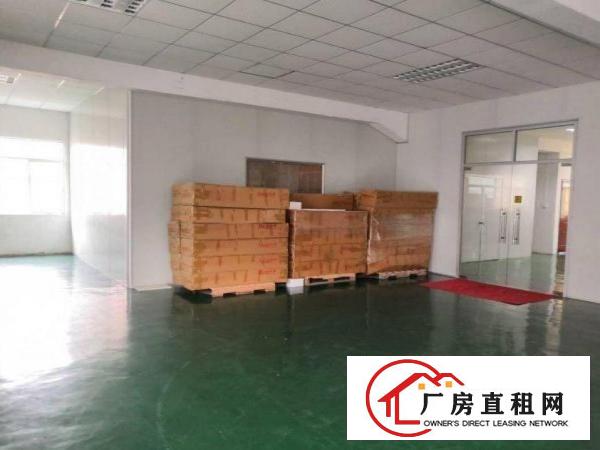 
		罗阳梅花新出2楼407平方厂房，有现成办公室，地坪漆吊顶
	
