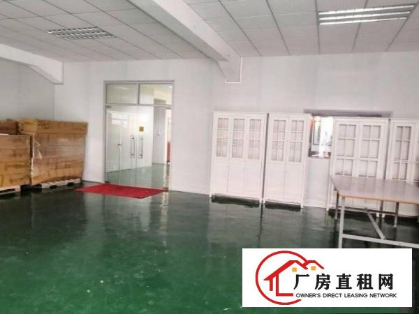 
		罗阳梅花新出2楼407平方厂房，有现成办公室，地坪漆吊顶
	