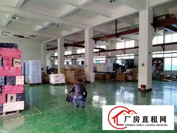 
		罗阳上塘1楼450平厂房原房东分租，现成主线装修办公室
	