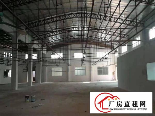 
		7000平方独门独院钢构厂房
	