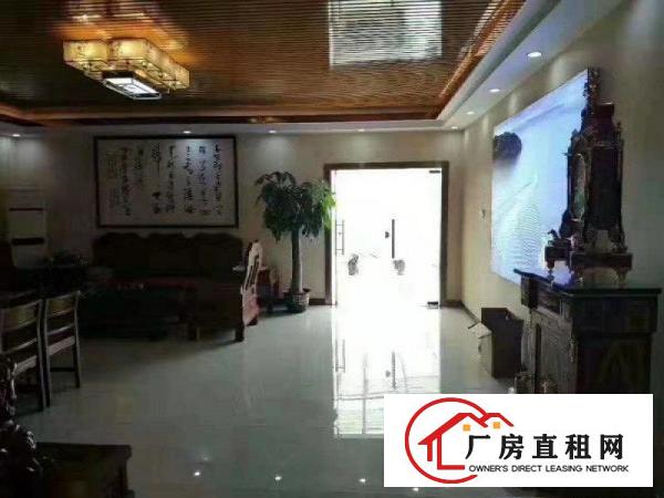 
		园洲正规一楼800，带行车适合五金冲压压铸，配电量大
	