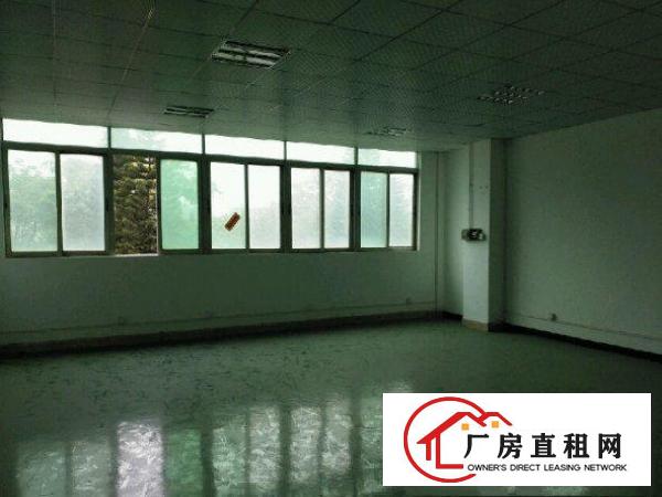 
		出租博罗柏塘独院厂房3000平米大小可分租
	