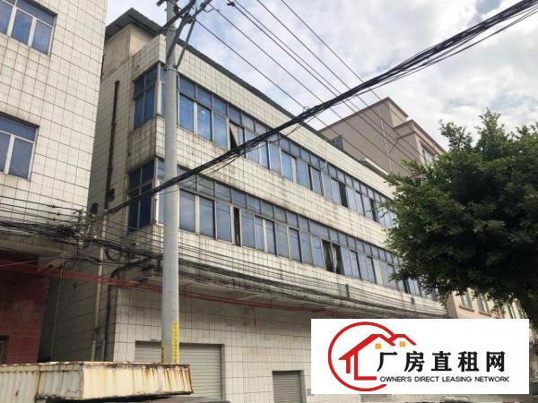  大路边厂房出租，可做铺面，前面16米路