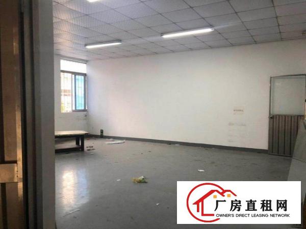 独门独院厂房一楼1500平方出租，带宿舍