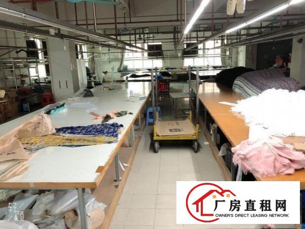  因业务发展本厂转让、服装公司装修齐全、