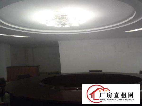  原房东直租！实际面积！4200平方豪华装修独院厂房出租啦！