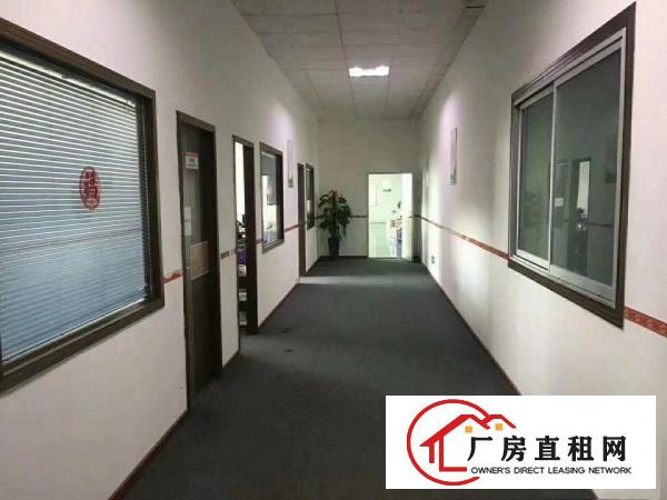  大宁新空出原房东厂房3楼1000平方带装修，可分租