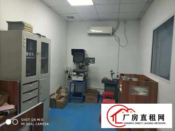  长安乌沙大润发旁楼上300平起租电子厂房已分割好