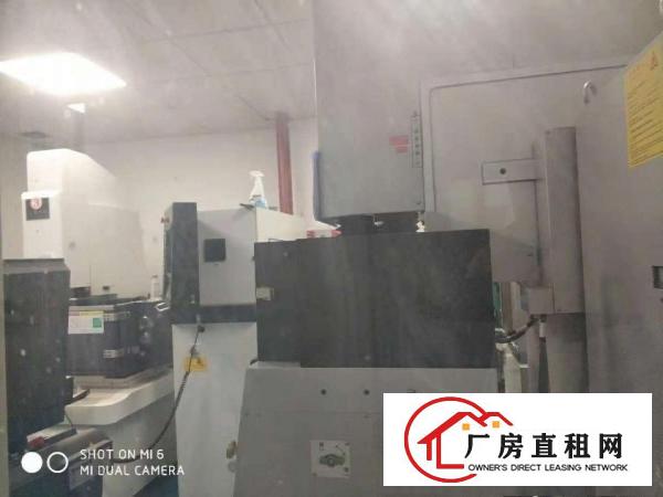  长安乌沙大润发旁楼上300平起租电子厂房已分割好