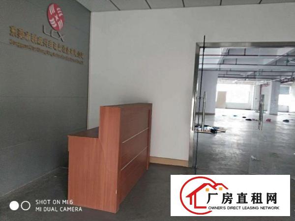 长安霄边振安路旁原房东厂房整层500平厂房出租水电齐全