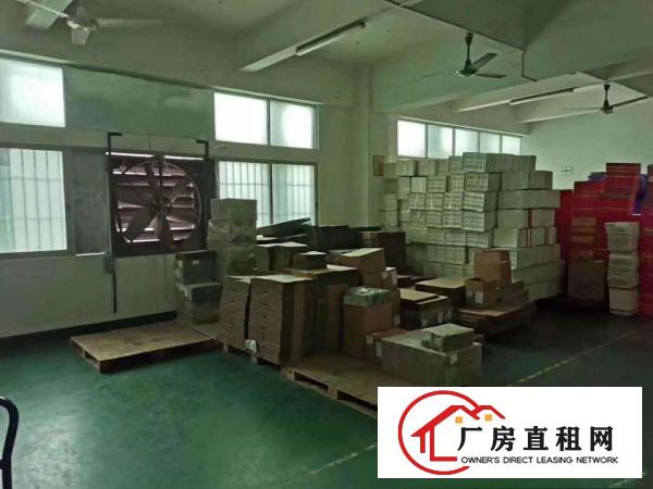  出租长安长安中心区楼上1800平精装修水电齐全可分