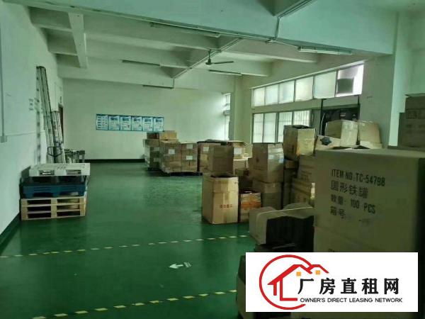  出租长安长安中心区楼上1800平精装修水电齐全可分