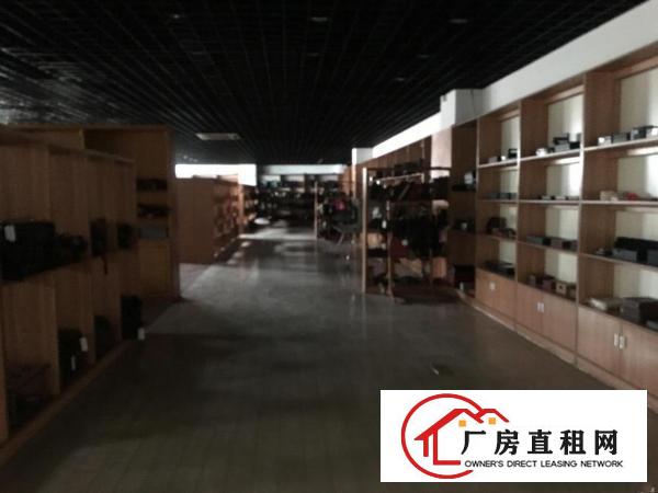  长安镇乌沙新出楼上380平方，有吊顶，带有装修。