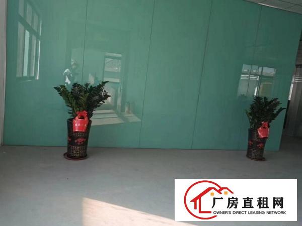  长安乌沙新出楼上现成装修厂房350平方有办公室车间地坪漆